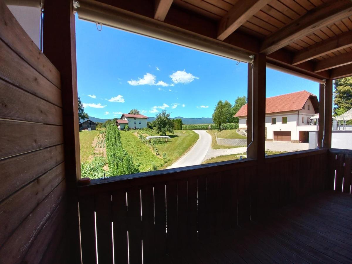 Apartments Maleric With Indoor Pool And Wellness Dragatuš Dış mekan fotoğraf