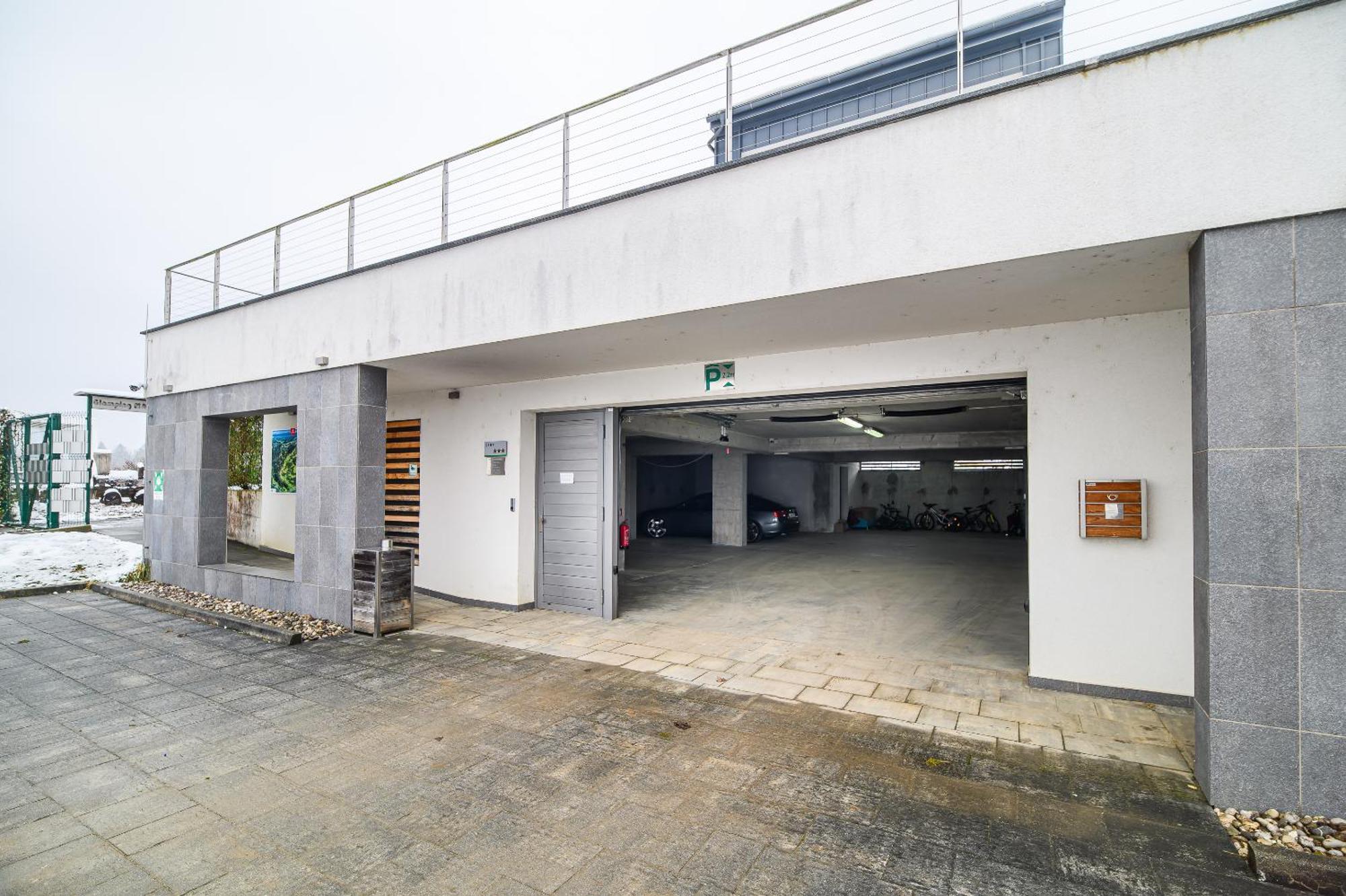 Apartments Maleric With Indoor Pool And Wellness Dragatuš Dış mekan fotoğraf